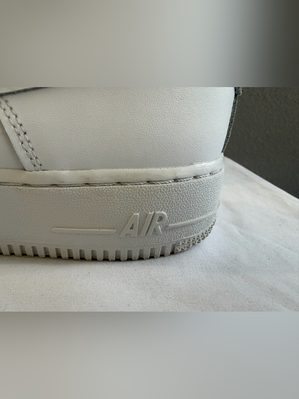 Nike Air Force 1 Low Top s7Y Unisex 8.5W/7M White Lace Up Sneakers - Picture 4 of 12